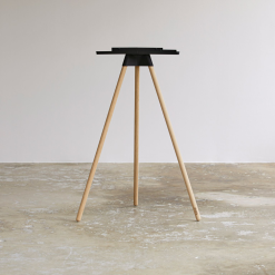 Tons IPad Race Bar - Natural Oak